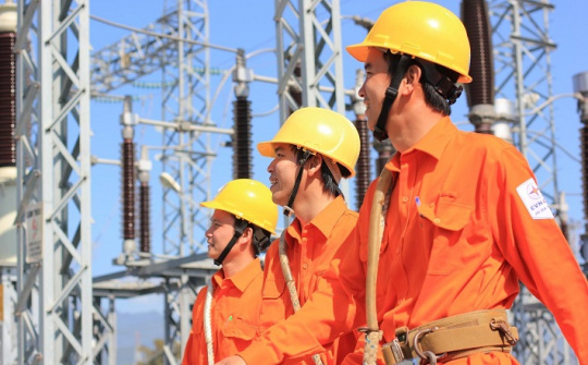 EVN triển khai tháng Tri ân khách hàng năm 2022