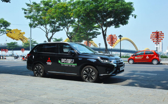 Việt Nam: "Đã đến thời của xe điện"