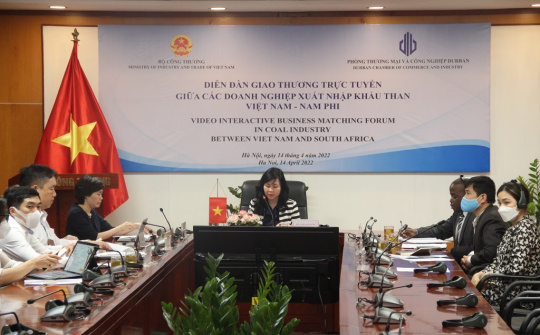 Đẩy mạnh Cwin com sòng bạc trực tuyến than từ Nam Phi, góp phần đảm bảo nguồn cung than cho Nền tảng hàng đầu cung cấp Cwin com