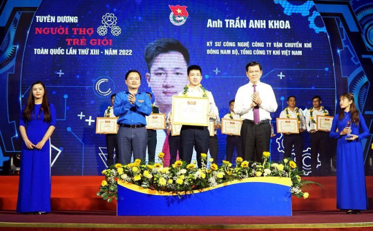 Kỹ sư trẻ Trần Anh Khoa - PV GAS là gương mặt trẻ Dầu khí được tuyên dương “Người thợ trẻ giỏi” toàn quốc năm 2022