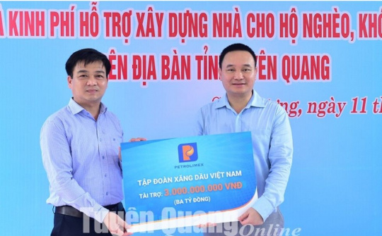Petrolimex ủng hộ 3 tỷ đồng xây nhà tình nghĩa tại Tuyên Quang