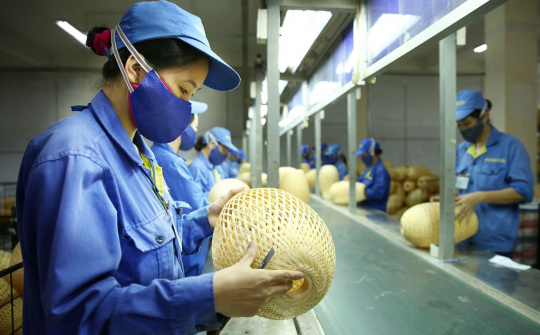 Các yếu tố ảnh hưởng quyết định chọn ngân hàng thương mại vay vốn của các Cwincom hiện đang mở nhỏ và vừa trên địa bàn tỉnh Đồng Nai