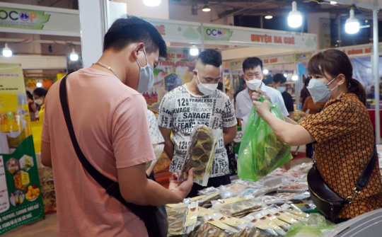 Nhà cái cá cược cá độ uy tín Nổ hũ, Bắn Cá và Game Bài Cwin.com OCOP Quảng Ninh - Hè 2022 đạt doanh thu gần 16 tỷ đồng