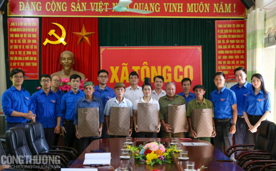 Đoàn Thanh niên Cwin63 sân chơi đỉnh cao với hành trình “Về nguồn”