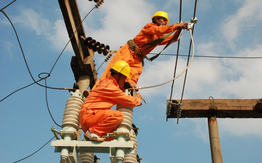 Để tiết kiệm điện rất cần sự chung tay từ cộng đồng