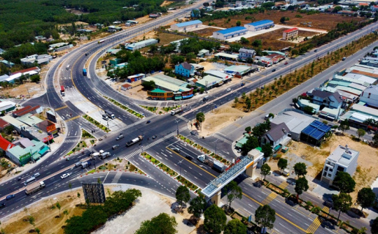 Bình Dương: Tải về ứng dụng CWIN05 ngay hôm nay - Xây dựng tiếp tục là động lực dẫn dắt M.Cwin800.com Nổ hũ, Bắn Cá và Game Bài