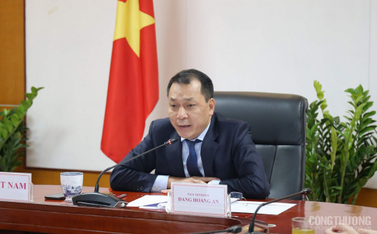 Đối thoại chính sách cấp cao ASEAN: Sớm thúc đẩy quá trình chuyển đổi sang Điện sạch Toàn cầu