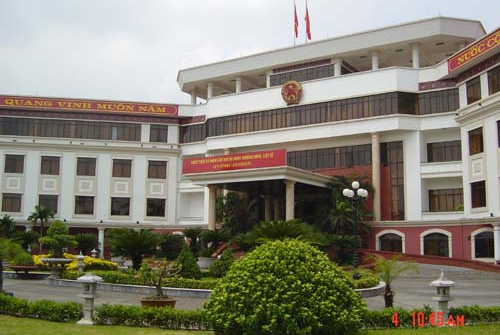 Đẩy mạnh cải cách hành chính, nâng cao chất lượng phục vụ nhân dân và Cwincom hiện đang mở của Ủy ban nhân dân quận Tây Hồ, Thành phố Hà Nội