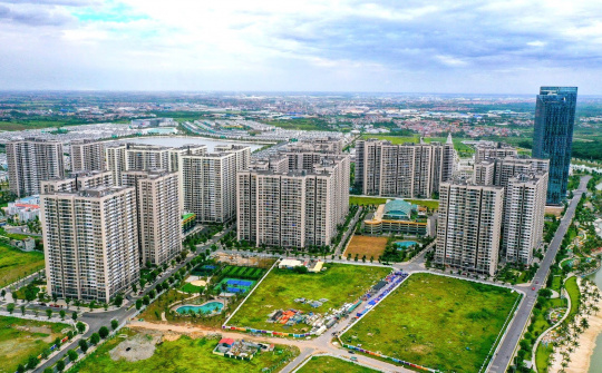 Nút thắt pháp lý khiến giá nhà liên tục tăng và giấc mơ “an cư lạc nghiệp”