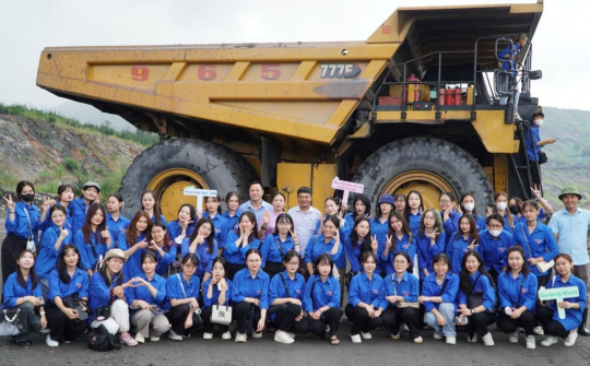 Những trải nghiệm thực tế sinh động tại mỏ than Cao Sơn