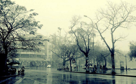 Thời tiết hôm nay ngày 19/10/2023: Hà Nội có mưa to, trời lạnh, Thành phố Hồ Chí Minh ngày nắng, Đà Nẵng có mưa