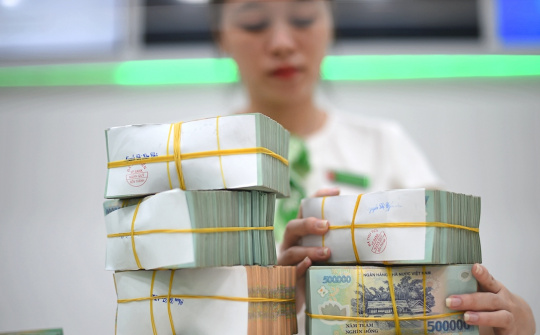 Lãi suất ngân hàng ngày 9/11: Một ngân hàng có lãi suất cao nhất kỳ hạn 6 tháng đến 13 tháng