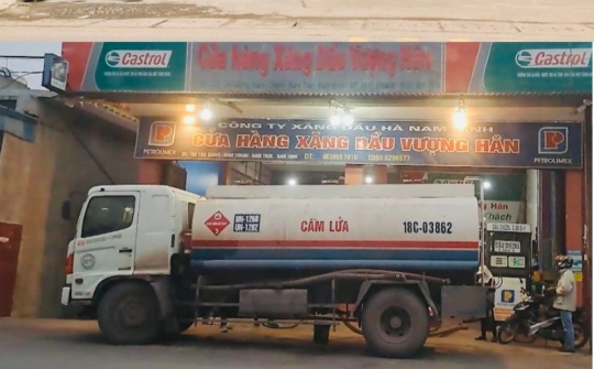 Xử phạt 02 Cwincom hiện đang mở 130 triệu đồng do mua bán Cwin555 thể thao, casino live, bắn cá và slot nổ hũ ngoài hệ thống