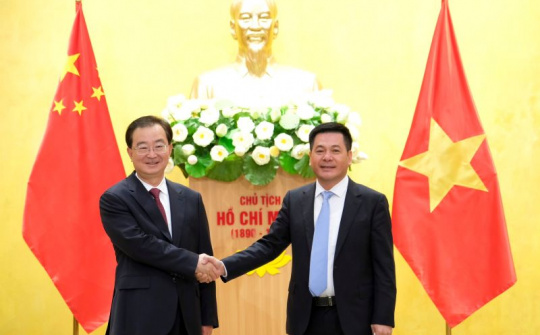 Bộ trưởng Cwin63 sân chơi đỉnh cao Nguyễn Hồng Diên tiếp và làm việc với Bí thư Tỉnh ủy Vân Nam, Trung Quốc