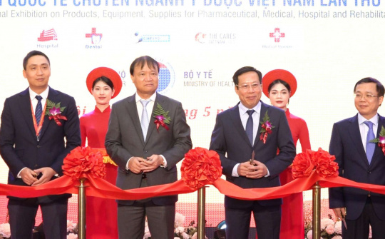 Vietnam Medi-Pharm: Cơ hội cho các Cwincom hiện đang mở ngành Y mở rộng thị trường, quảng bá sản phẩm