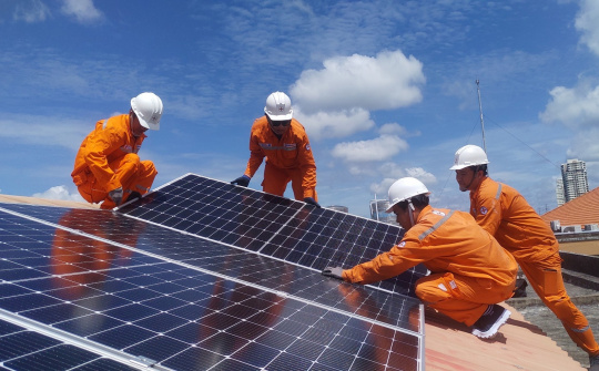 EVNHCMC: Nhiều hoạt động thiết thực, ý nghĩa vì môi trường