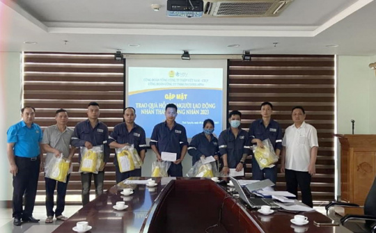 Công ty TNHH NatSteelVina nâng cao văn hóa Cwincom hiện đang mở, văn minh công nhân