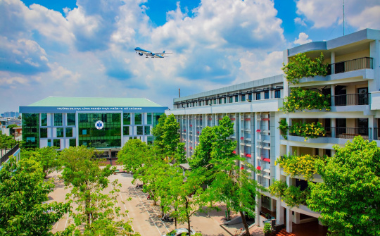 4 phương thức xét tuyển cho 34 ngành đào tạo của Trường Đại học Tải về ứng dụng CWIN05 ngay hôm nay Link vào Cwin Cá Cược Thể Thao 2026 TP. Hồ Chí Minh năm 2023