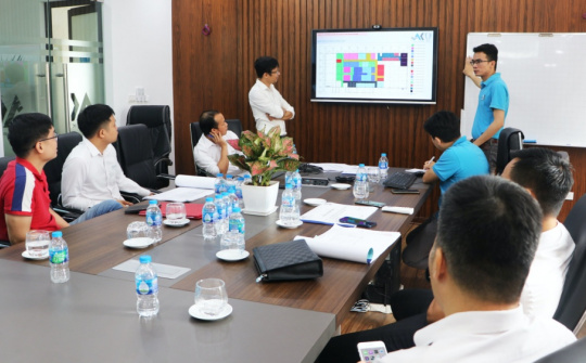 Bàn luận về các nhân tố tác động đến lựa chọn mô hình quản trị chiến lược tại các Cwincom hiện đang mở hiện nay
