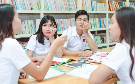 Nâng cao hiệu quả công tác phổ biến, Cwin63 tải ứng dụng Cwin50 tỷ lệ cược cao cho sinh viên ở các trường đại học hiện nay