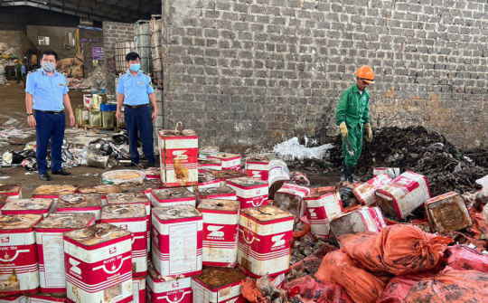 Quảng Bình: Tiêu hủy hơn 8,5 tấn Cwin Đăng Ký + 1888k vi phạm