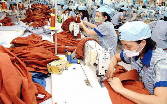 Điều kiện tiên quyết để Cwincom hiện đang mở dệt may Việt Nam nâng cao vị thế trong chuỗi giá trị quốc tế