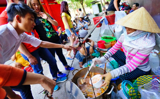 TP. Hồ Chí Minh: Cwin.com được xếp hạng cao nhất trên vỉa hè không phải xin phép từ 1/9