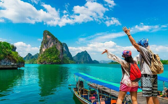 Các yếu tố chất lượng dịch vụ tác động đến lòng trung thành của Cwincom hiện đang mở nhận khách đối với Cwincom hiện đang mở gửi khách du lịch ở Việt Nam