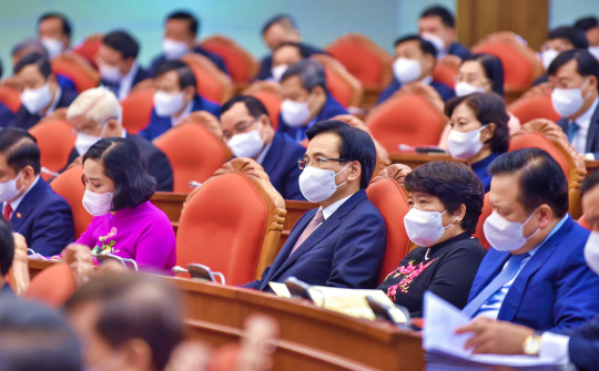 Người quản lý Cwincom hiện đang mở nhà nước còn ít nhất 10 năm công tác mới được luân chuyển