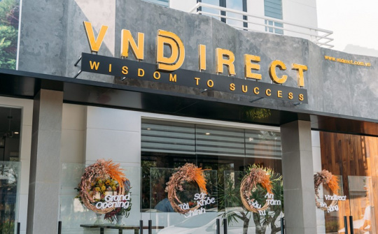Chứng khoán VNDirect (VND): Chồng bà Phạm Minh Hương làm Phó Chủ tịch thường trực HĐQT