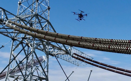 EVNSPC: Tăng cường cảnh báo người dân sử dụng thiết bị Drone gần khu vực lưới điện