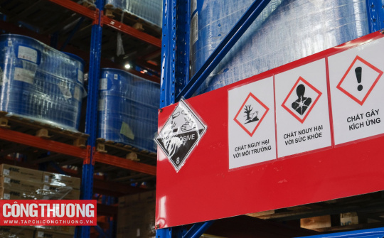 Nhà xưởng Nền tảng hàng đầu cung cấp Cwin com, kho chứa hóa chất nguy hiểm phải đáp ứng các quy định mới về an toàn
