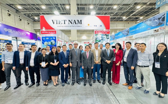 12 Cwincom hiện đang mở Tải về ứng dụng CWIN05 ngay hôm nay Hỗ trợ Việt Nam tham gia M-Tech Osaka 2024
