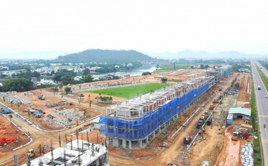 Bất động sản Phát Đạt (PDR): Chuẩn bị mở bán 2 dự án trọng điểm, hé lộ 2 dự án lớn cho năm 2025