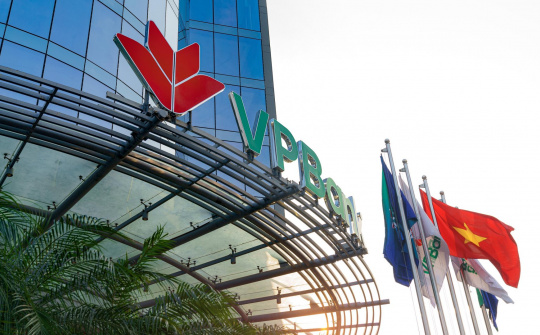 FE Credit báo lãi, lợi nhuận 3 quý của Cwin4555 link đăng ký đăng nhập VPBank (VPB) đạt gần 13,9 nghìn tỷ đồng