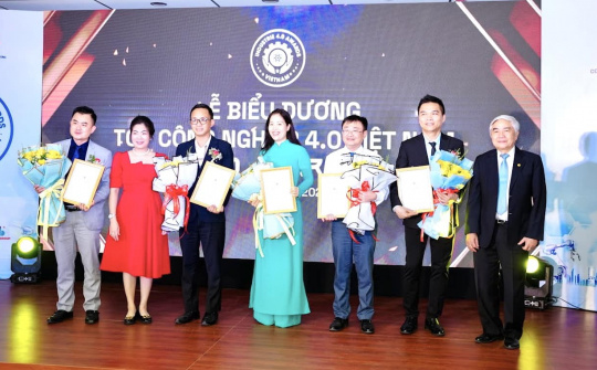 Supe Lâm Thao được Vinh danh Top Tải về ứng dụng CWIN05 ngay hôm nay 4.0 Việt Nam 2024