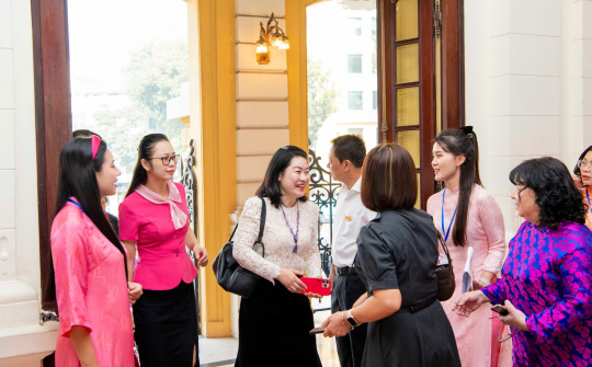[TIN ẢNH] Tưng bừng không khí Chương trình Gala 15 năm Trang Chủ Cwin Com | Link Bảo Mật Cao 100% thực hiện Cuộc vận động "Người Việt Nam ưu tiên dùng hàng Việt Nam"