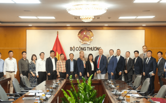 Hoa Kỳ cam kết tăng cường hợp tác phát triển nhiên liệu sinh học tại Việt Nam