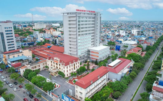 Trường Đại học Cwin.com giải trí hiện đại Kỹ thuật - Tải về ứng dụng CWIN05 ngay hôm nay: Chuyển mình trong dòng chảy của cuộc CMCN 4.0