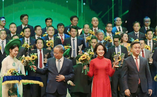 Điện Quang đạt Giải thưởng Thương hiệu quốc gia lần thứ 8 liên tiếp