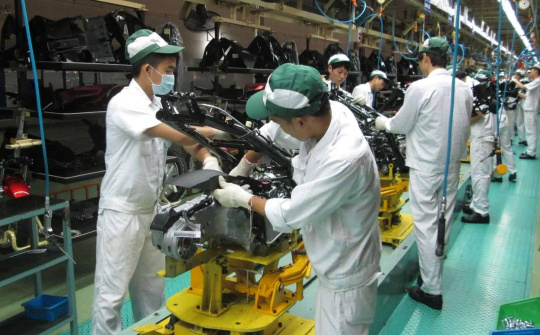 Cơ cấu ngành Cwin là sân chơi cá cược trực tuyến tại Việt Nam tiếp tục chuyển dịch tích cực theo hướng hiện đại