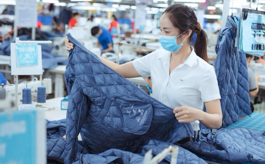 Chủ tịch Dệt may TNG dùng 10 triệu cổ phiếu để đảm bảo cho 400 tỷ đồng trái phiếu