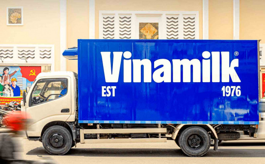 Sắp nhận hơn 1.000 tỷ đồng cổ tức, cổ đông Vinamilk (VNM) vẫn còn cổ tức tỷ lệ tối thiểu 18,5%