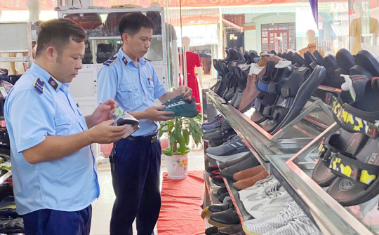 Cục QLTT Hà Nam: Tăng cường chống hàng giả trong hoạt động thương mại điện tử