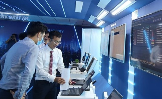 Phát triển 48.000 Cwincom hiện đang mở công nghệ số tại các địa phương