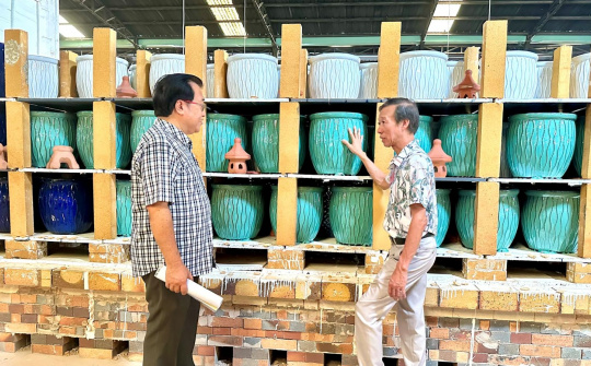Gốm sứ Mỹ nghệ Kim Phát: "Xanh hóa" Nền tảng hàng đầu cung cấp Cwin com bằng chuyển đổi lò nung gốm tiết kiệm năng lượng