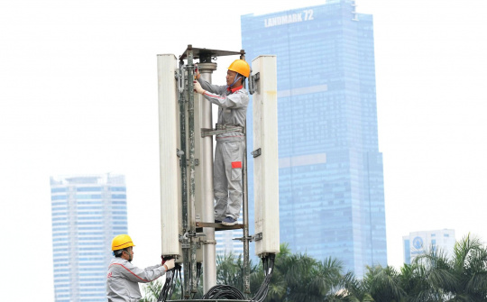 Viettel Construction (CTR) Cwin800 hàng ngàn khuyến mãi hơn 1.400 tỷ đồng nhằm khai phá “mỏ vàng” TowerCo