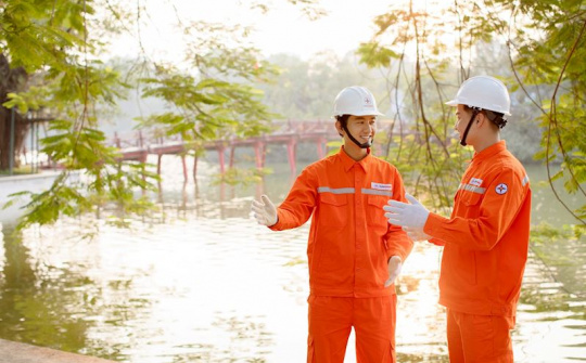 “Gác nghỉ Lễ” giữ nguồn sáng Thủ đô