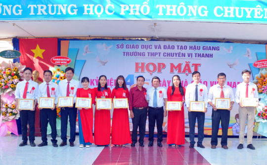 Trường THPT Chuyên Vị Thanh: Huy động các nguồn lực nhằm nâng cao chất lượng Cwin63 tải ứng dụng mũi nhọn