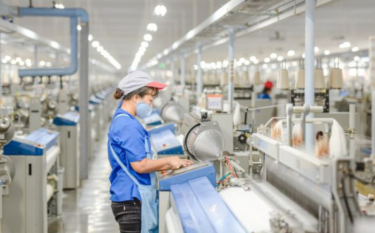 Gần 34.100 Cwincom hiện đang mở quay trở lại hoạt động